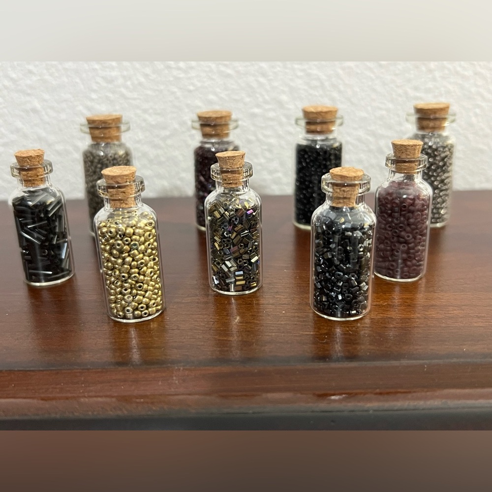 Craft Beads, DARK SHADOWS - NO BITING, Jewelry Supplies, loose bulk beads - Picture 3 of 5